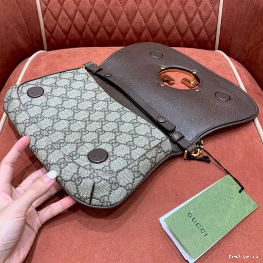 First bag ru bag Blondie shoulder Gucci 0810